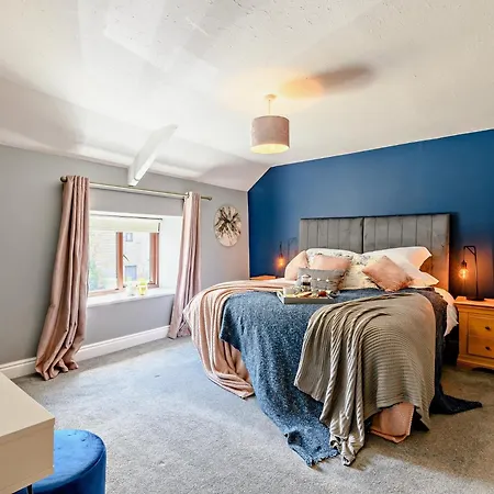 بيت للعطل 3 Bed In Whitby 92012 *