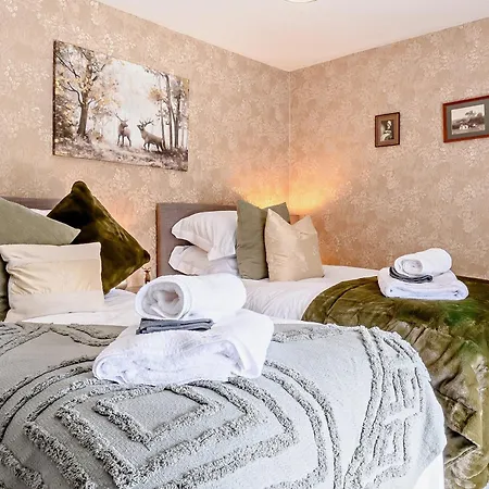 بيت للعطل 3 Bed In Whitby 92012 *